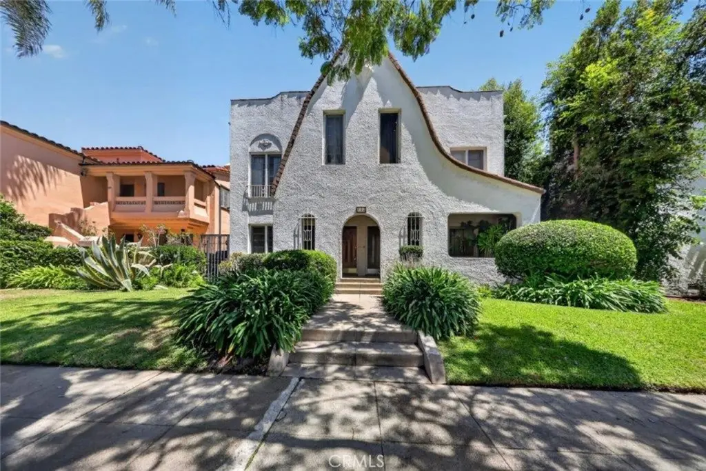 132 N La Peer Drive, Beverly Hills, CA — listing photo 1