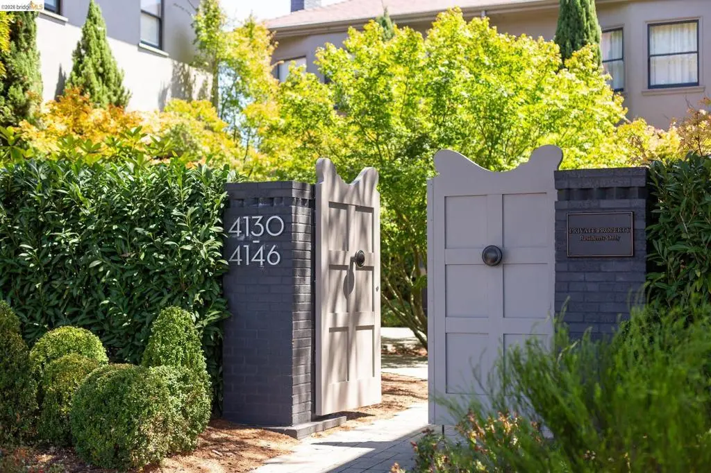 Condominium for sale at 4132 Manila Ave, Oakland, CA featuring 1 bed and 1 bath