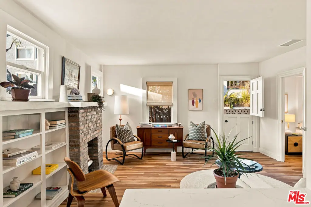1411 Linden Avenue, Venice, CA — listing photo 1