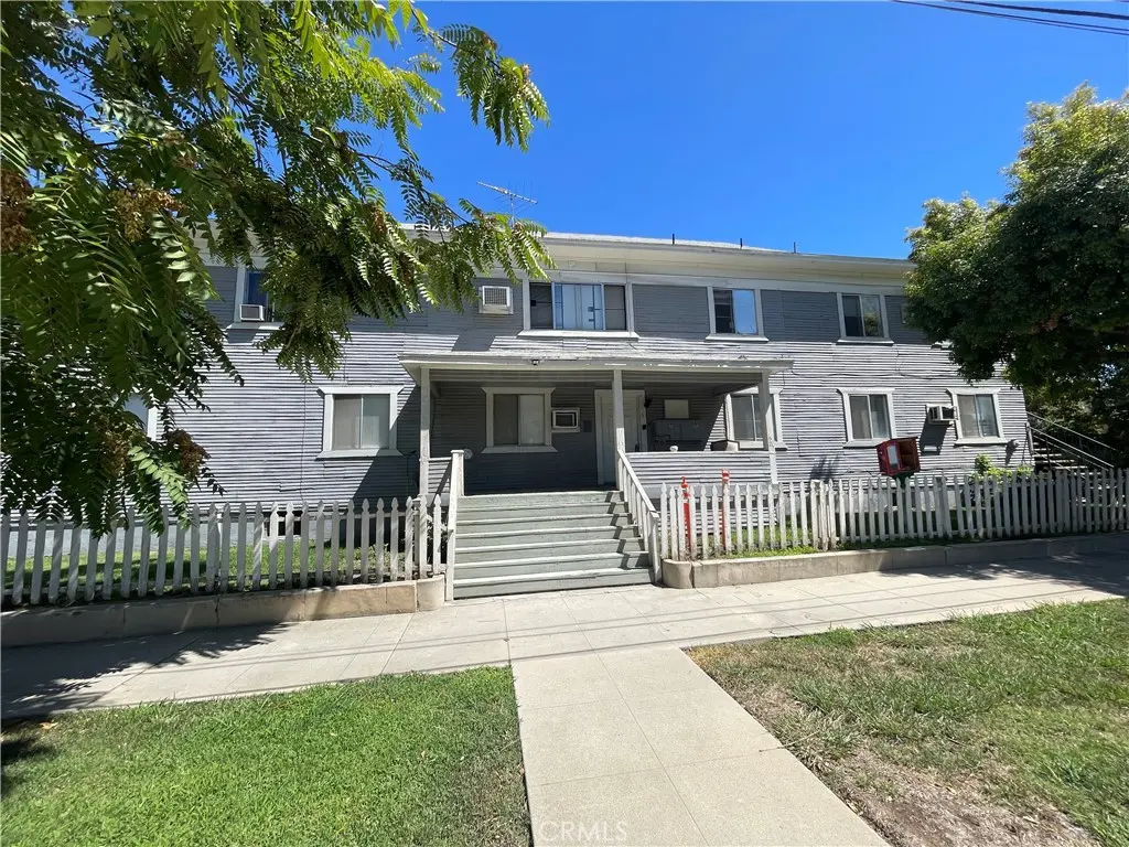 Apartment for rent at 3390 Lime Street 2, Riverside, CA featuring 2 beds and 1 bath