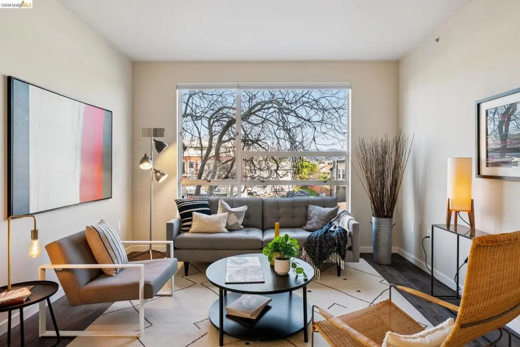 Condominium for sale at 6465 San Pablo Ave 203, Oakland, CA featuring 2 beds and 2 baths