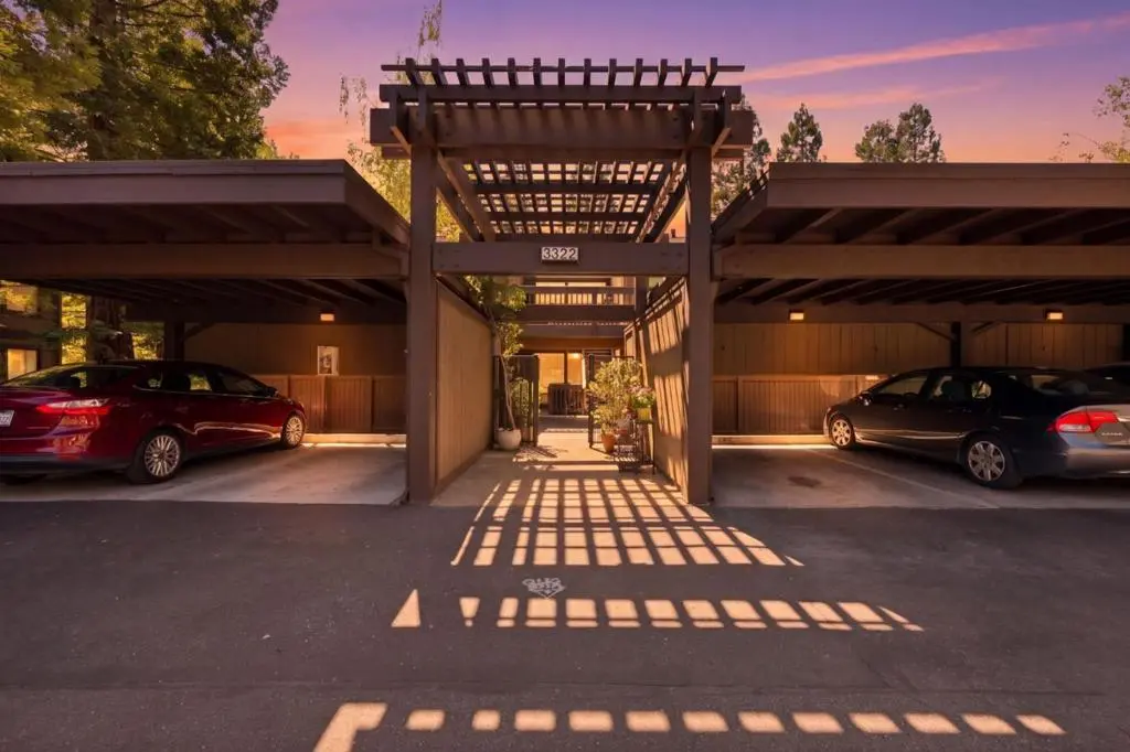 3322 Brittan Avenue 4, San Carlos, CA — listing photo 1
