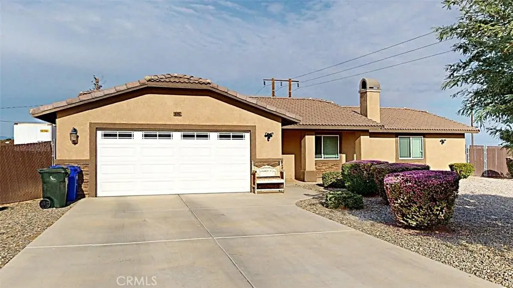 10882 Malgosa, Apple Valley, CA — listing photo 1