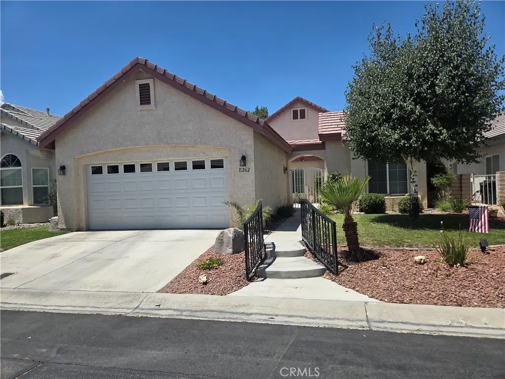 11262 Country Club, Apple Valley, CA — listing photo 1
