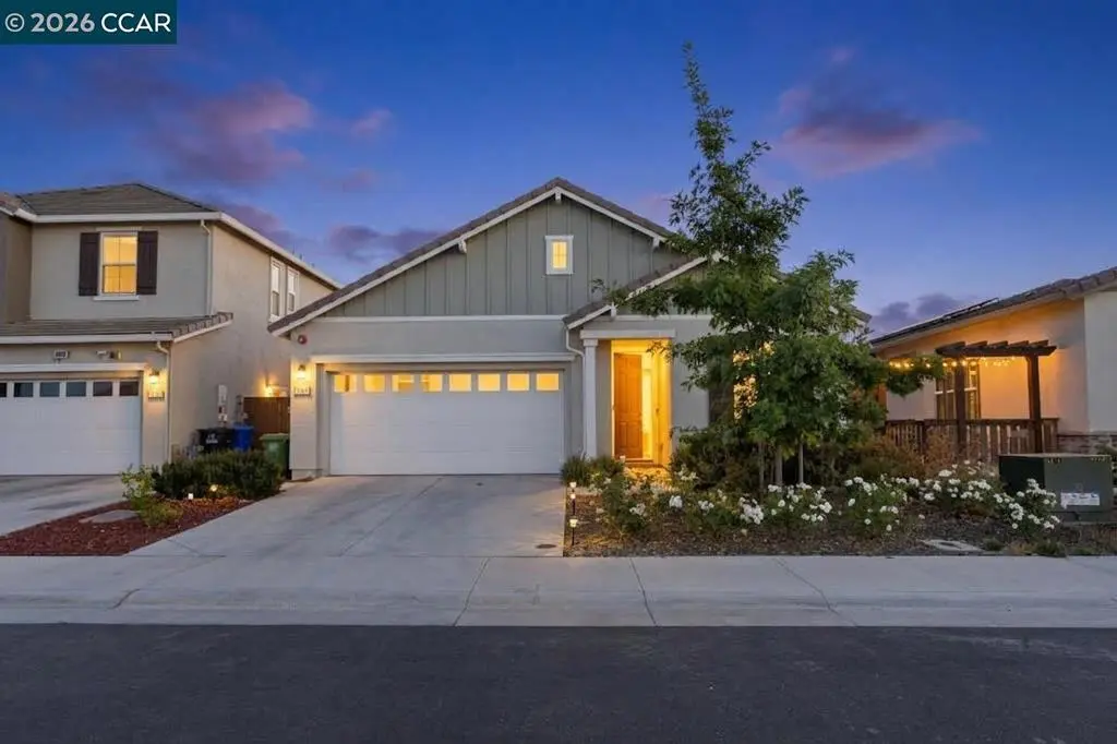 8300 Kevin Whiteley Dr, Elk Grove, CA — listing photo 1