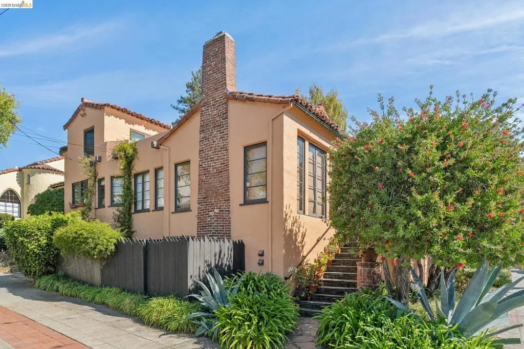 Condominium for sale at 1655 Scenic Ave, Berkeley, CA featuring 2 beds and 2 baths