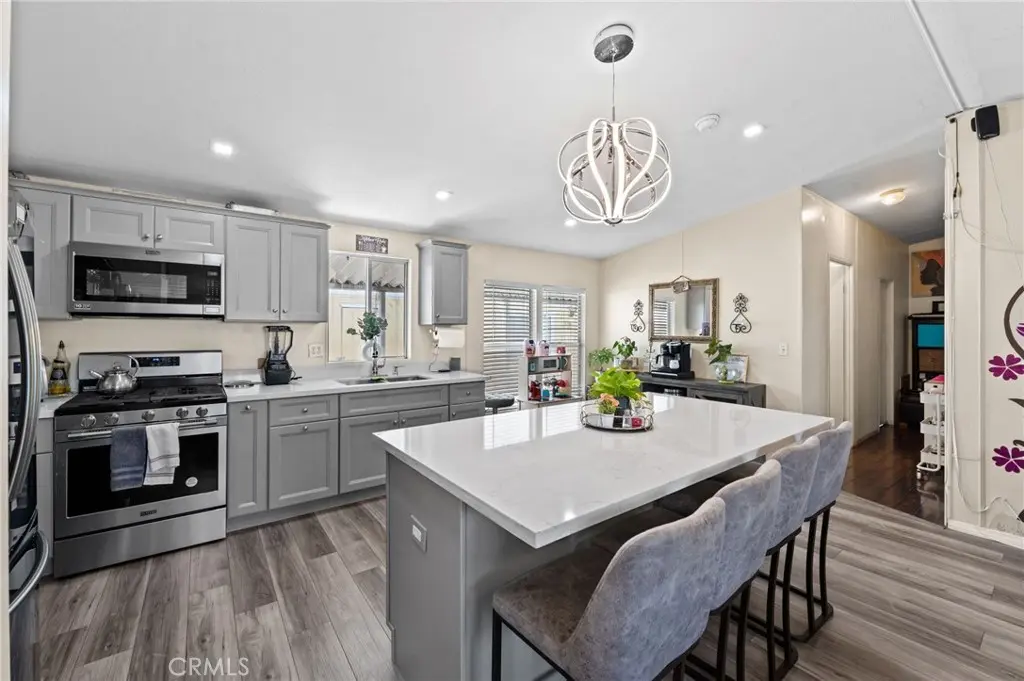 1700 South Glendora Ave 9, Glendora, CA — listing photo 1