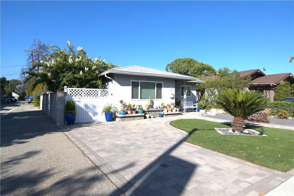 1733 Bonita, La Verne, CA — listing photo 1