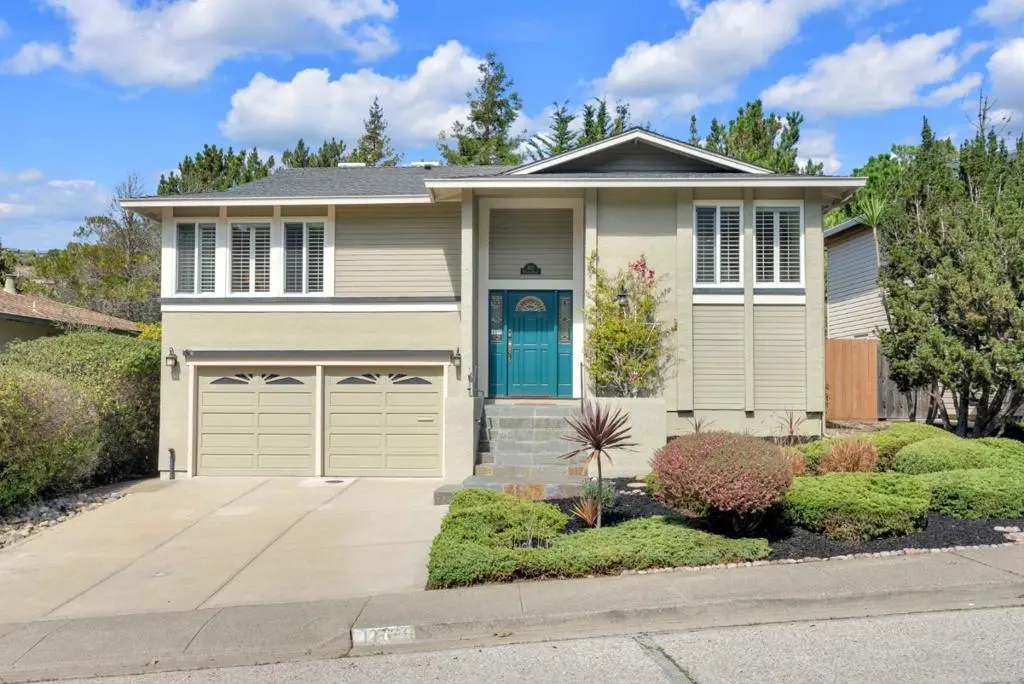 1117 Rainier Avenue, Pacifica, CA — listing photo 1