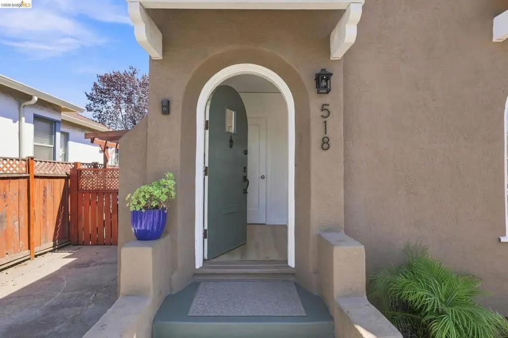 Single Family Residence for sale at 518 36Th St, Richmond, CA featuring 3 beds and 2 baths
