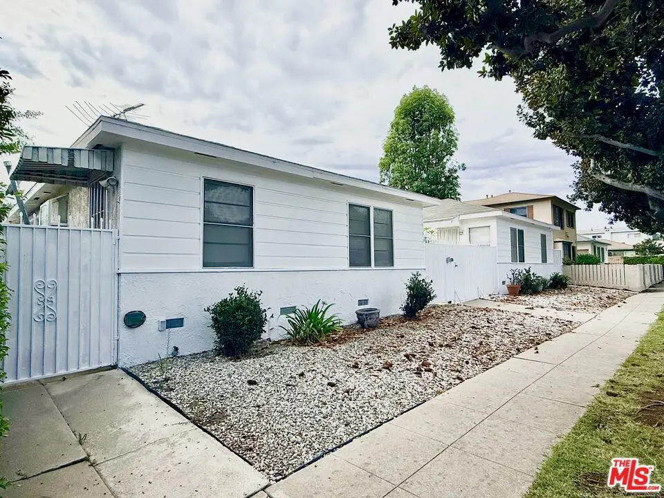 Residential Income for sale at 3837 Sawtelle Boulevard, Los Angeles, CA featuring 10 beds and 9 baths