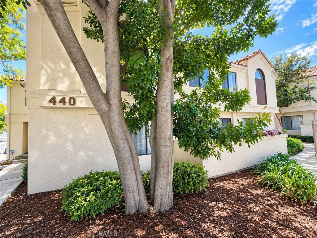 440 Anderwood Court 20, Pomona, CA — listing photo 1