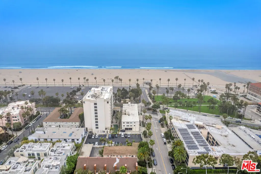 2101 Ocean Avenue 2, Santa Monica, CA — listing photo 1