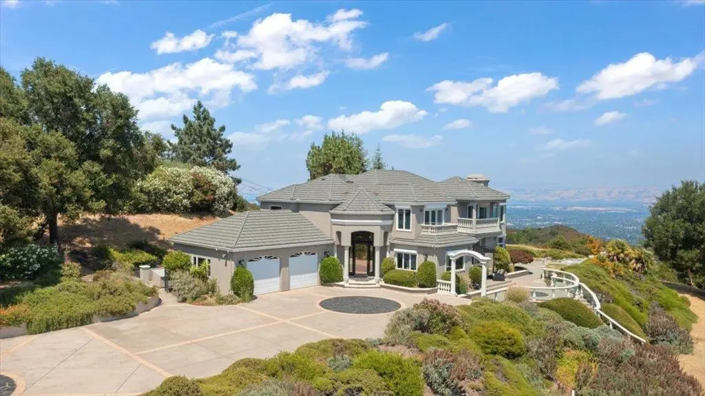 Single Family Residence for sale at 19465 Montevina Road, Los Gatos, CA featuring 5 beds and 3 baths