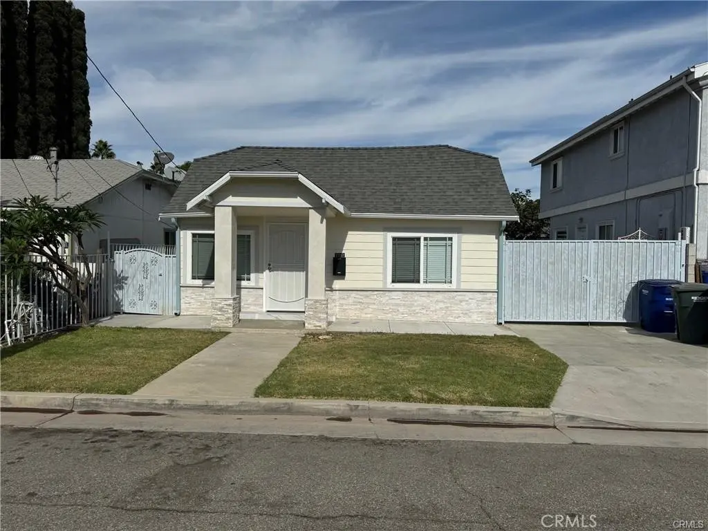 Single Family Residence for rent at 7781 11th, Buena Park, CA featuring 3 beds and 2 baths