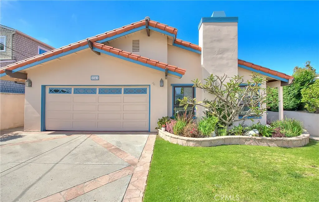 1541 9th, Manhattan Beach, CA — listing photo 1
