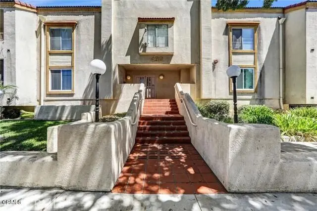 430 N Holliston Avenue 103, Pasadena, CA — listing photo 1