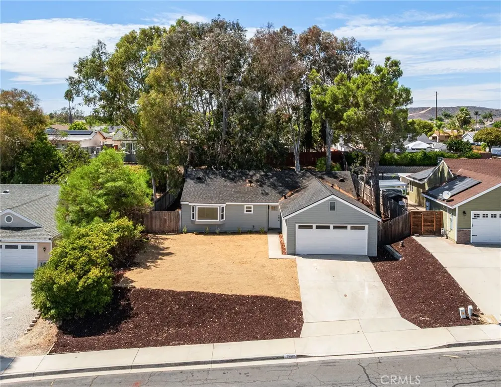 Single Family Residence for sale at 722 Isidore Street, Oceanside, CA featuring 3 beds and 2 baths