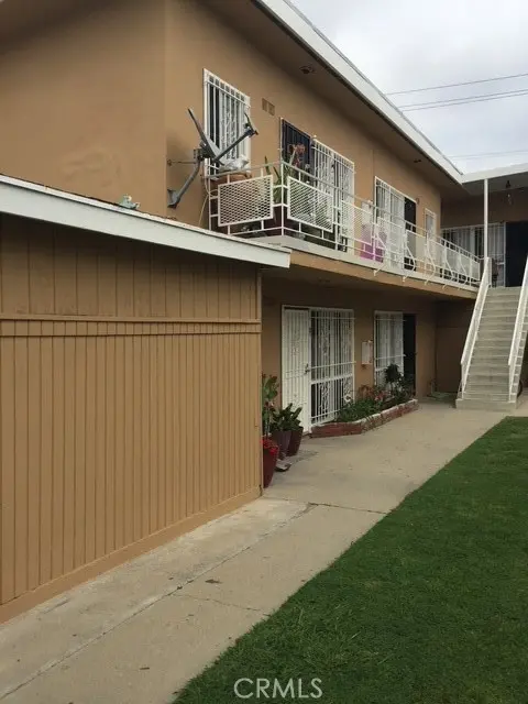 10210 S 10th, Inglewood, CA — listing photo 1