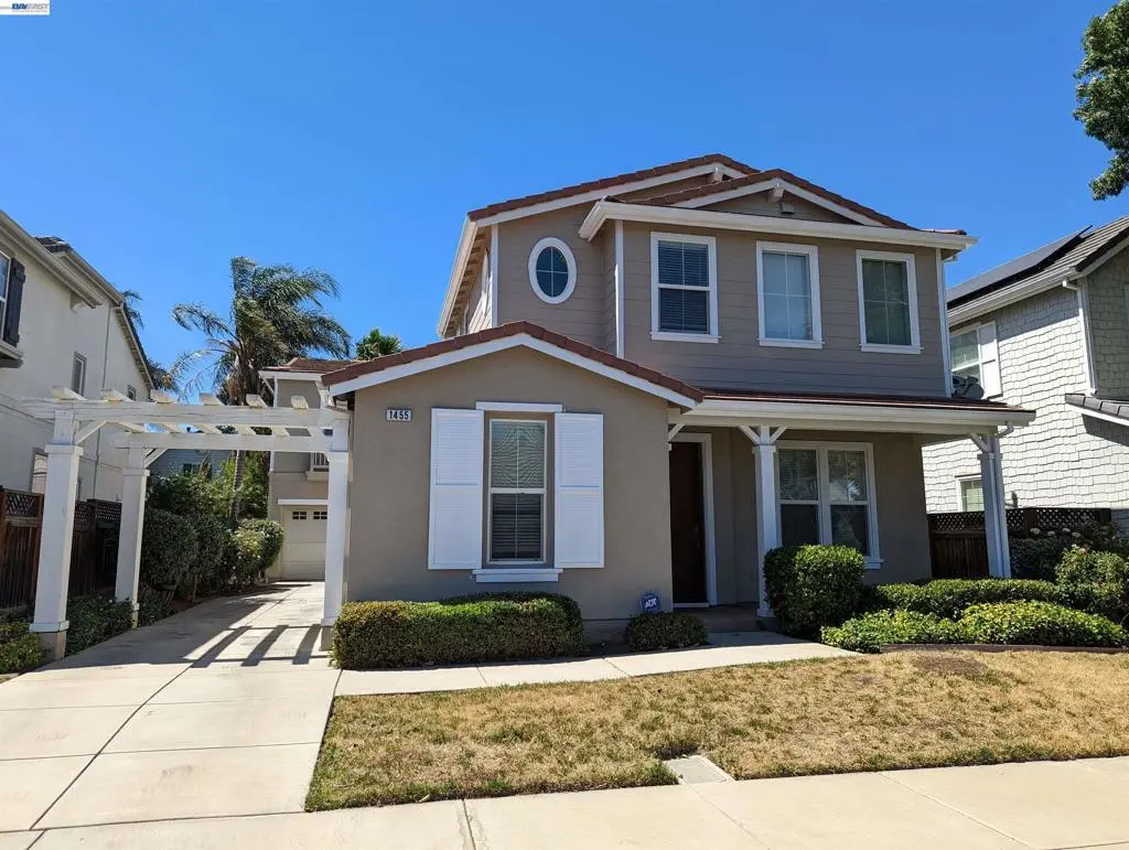 Single Family Residence for sale at 1455 Paradise Ln, Brentwood, CA featuring 4 beds and 3 baths