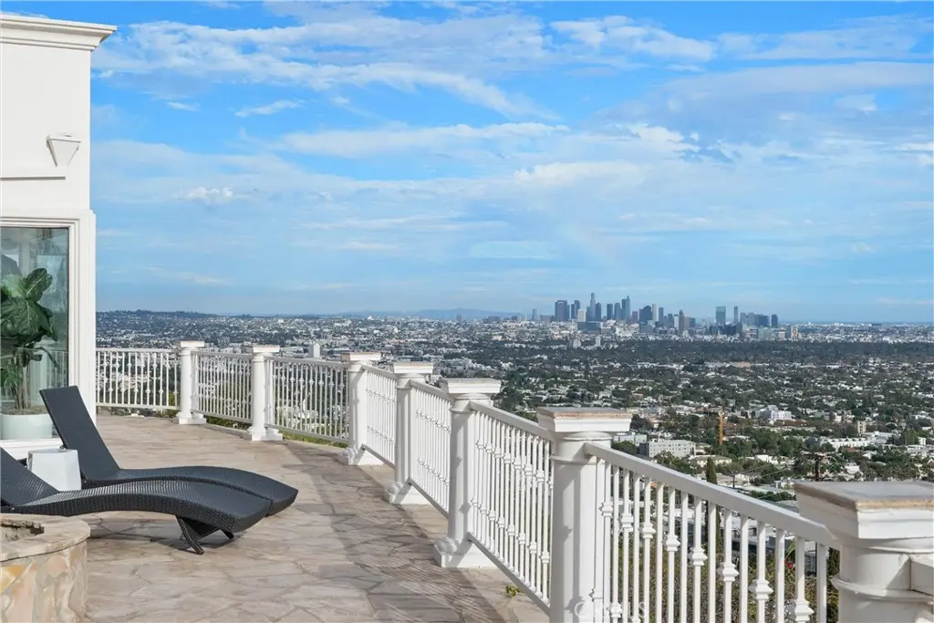 Single Family Residence for sale at 8527 Hedges Way, Los Angeles, CA featuring 6 beds and 6 baths