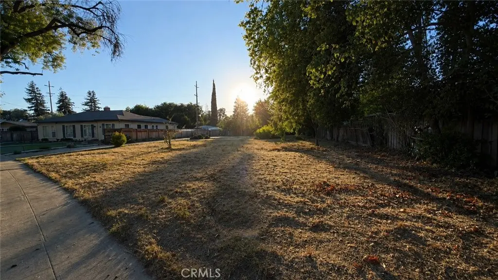 2651 1st, Merced, CA — listing photo 1