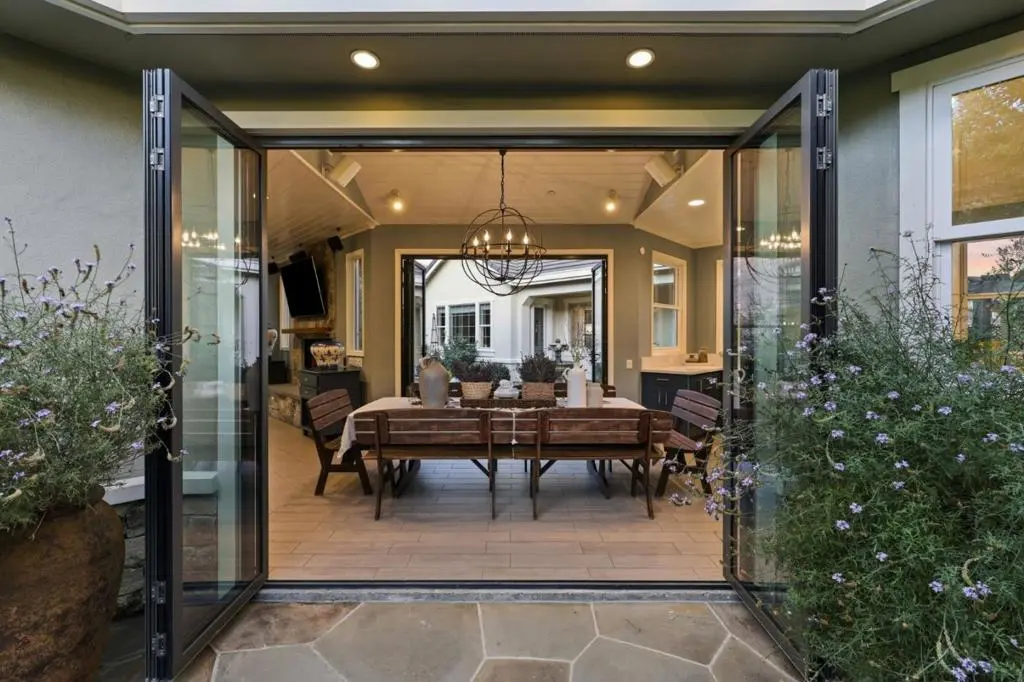 Residential for sale at 10115 Ridgeline Court, Dublin, Alameda County, CA featuring 6 beds and 5 baths