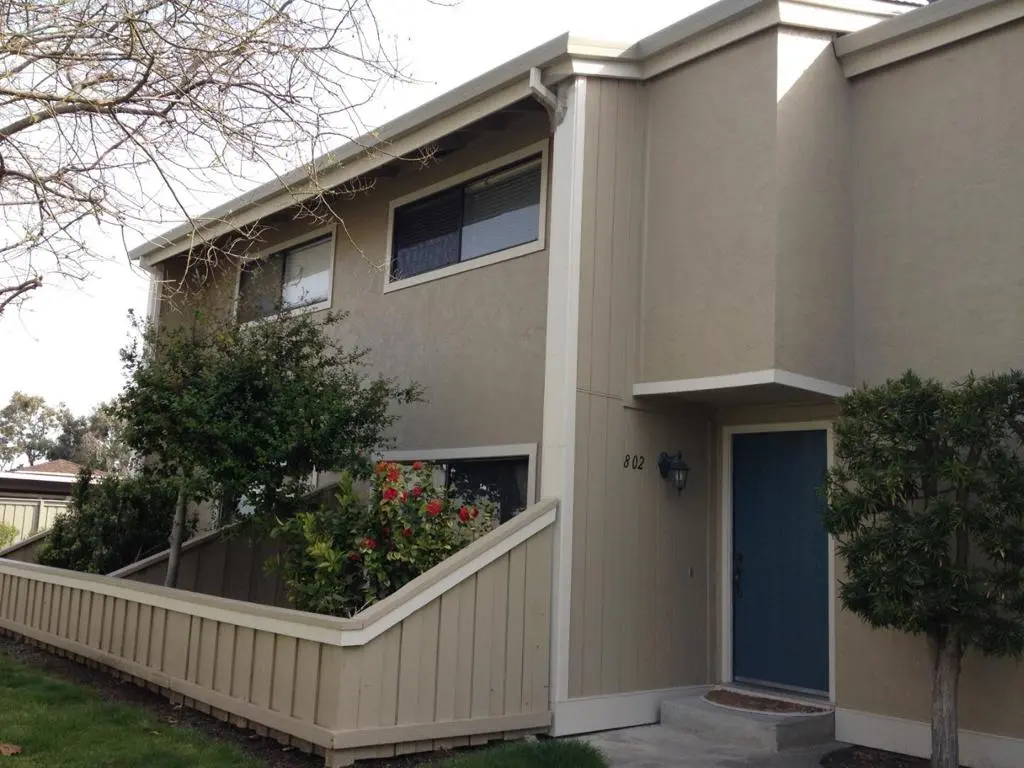Townhouse for rent at 802 Juno Lane, Foster City, CA featuring 2 beds and 3 baths
