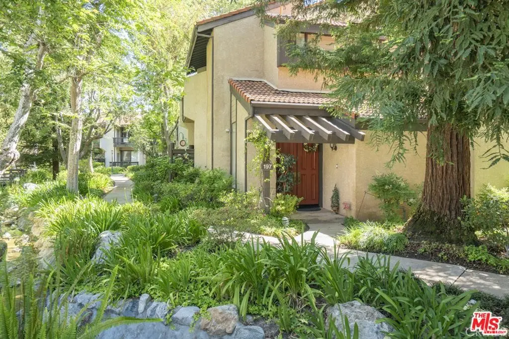 21901 Burbank 197, Woodland Hills, CA — listing photo 1