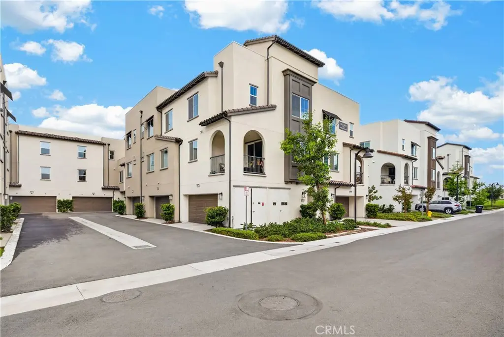 16140 Spicebush Ln, Chino, CA — listing photo 1