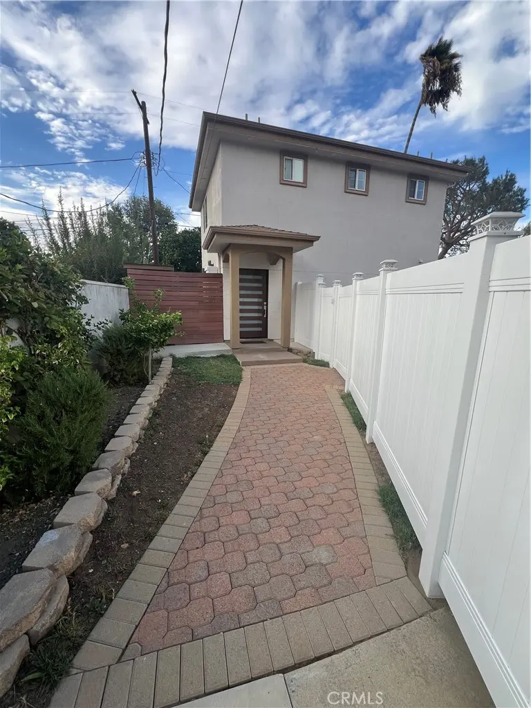 8111 Broadleaf Avenue, Panorama City, CA — listing photo 1