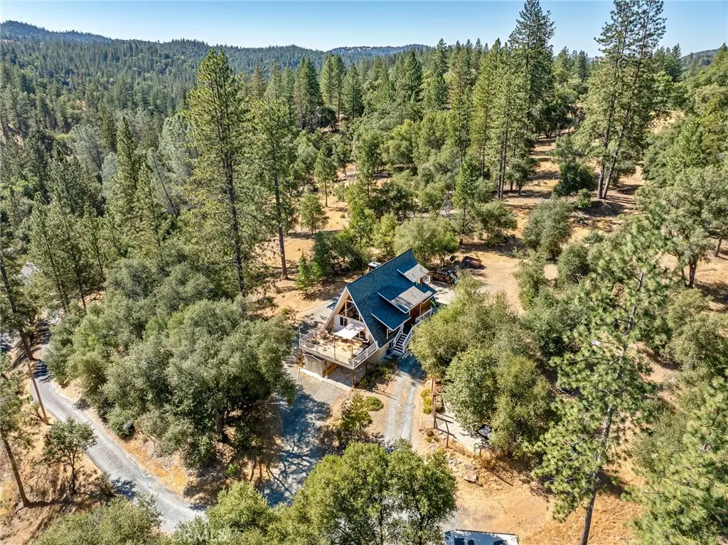 20892 McKinley Way, Groveland, CA — listing photo 1