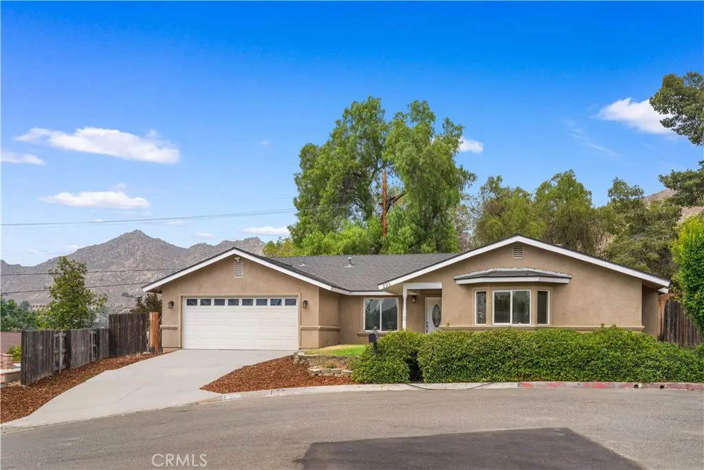 Single Family Residence for sale at 291 Hillandale Court, Riverside, CA featuring 4 beds and 3 baths