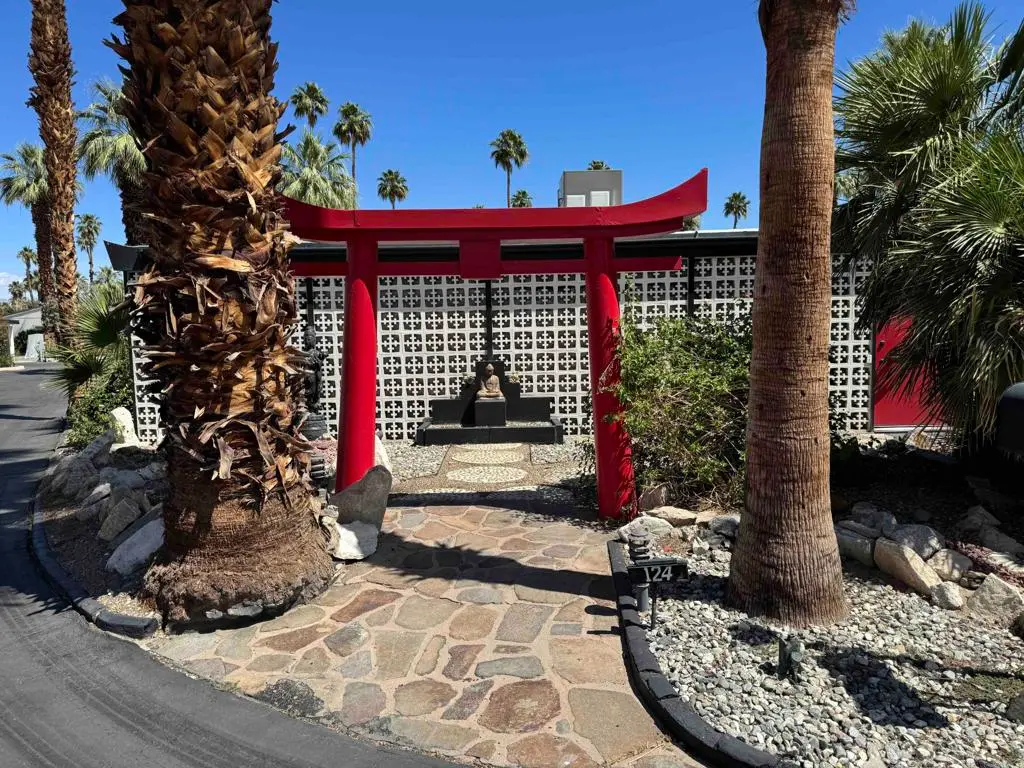 Manufactured In Park for sale at 70260 Highway 111 124, Rancho Mirage, CA featuring 2 beds and 2 baths