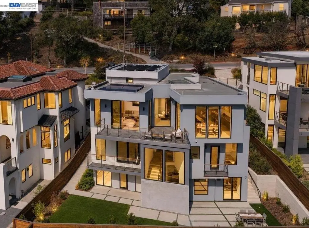 Single Family Residence for sale at 1026 Grizzly Peak Blvd, Berkeley, CA featuring 5 beds and 6 baths