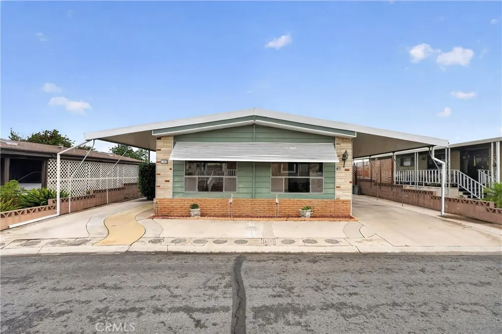 Manufactured On Land for sale at 1365 Thornwood Square, Corona, CA featuring 2 beds and 2 baths