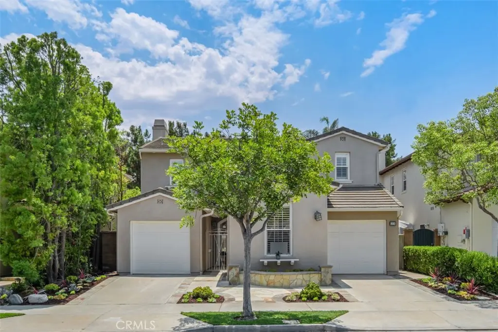 Single Family Residence for rent at 23 Highfield Glen, Irvine, CA featuring 4 beds and 4 baths
