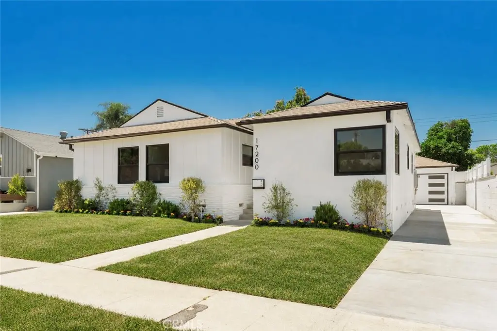 17200 Lanark Street, Lake Balboa, CA — listing photo 1