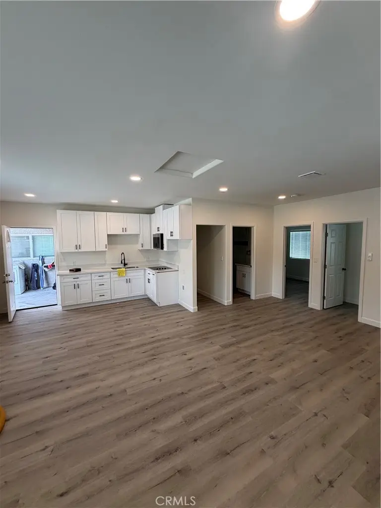 Single Family Residence for rent at 5252 Sierra St, Riverside, CA featuring 2 beds and 1 bath