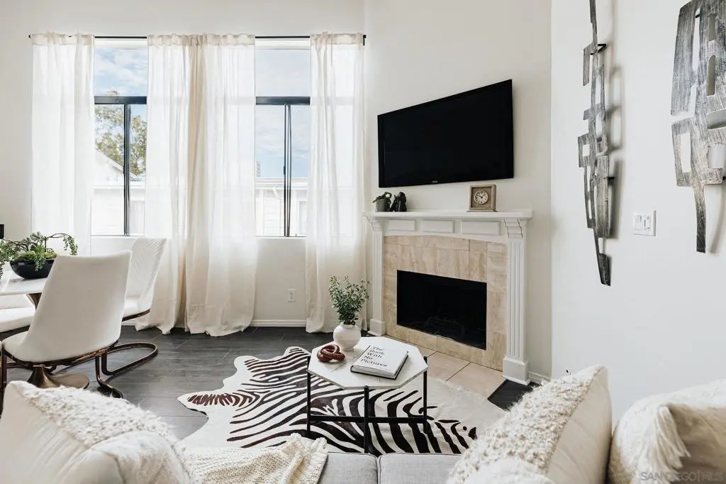 Condominium for sale at 4652 Don Lorenzo Dr A, Los Angeles, CA featuring 3 beds and 3 baths