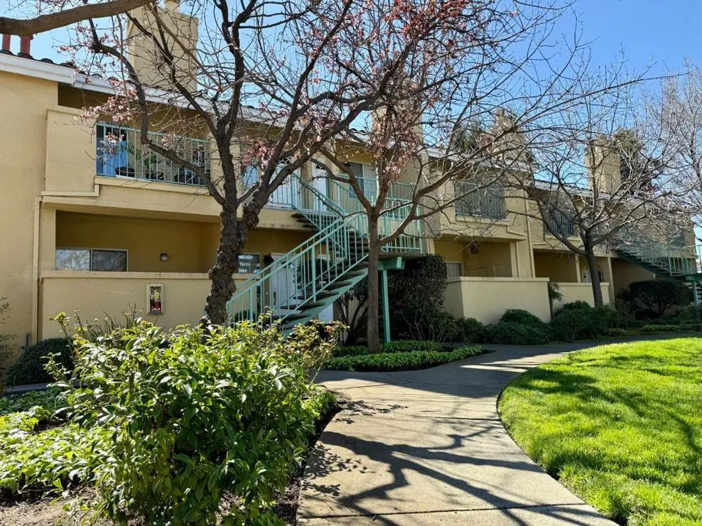 Condominium for sale at 106 Sunnyhills Court, Milpitas, CA featuring 2 beds and 2 baths