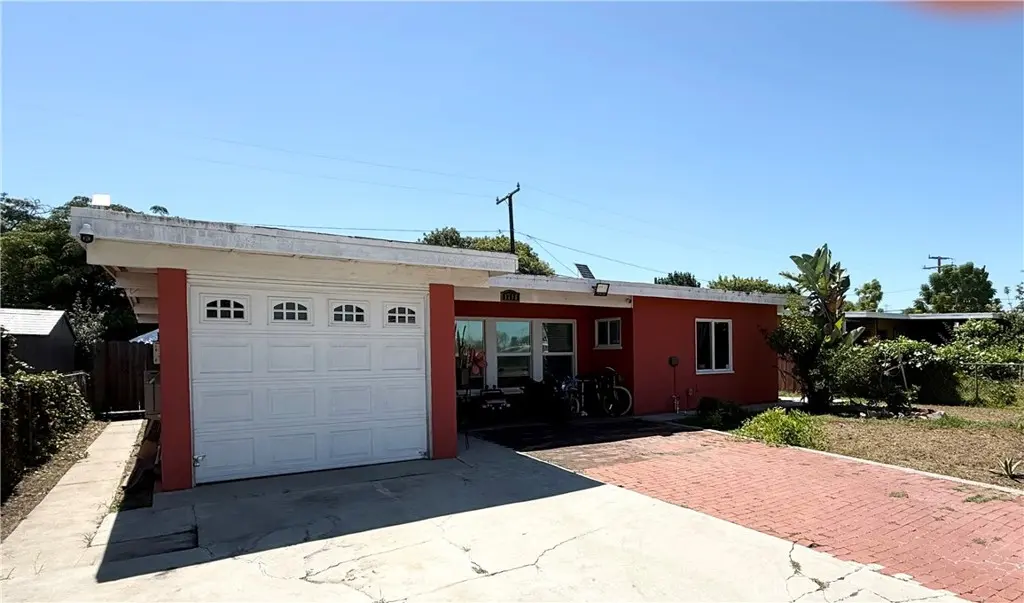 1718 W 166th Street, Compton, CA — listing photo 1