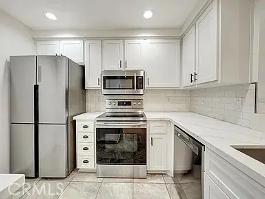 3867 Thorncroft, Inglewood, CA — listing photo 1