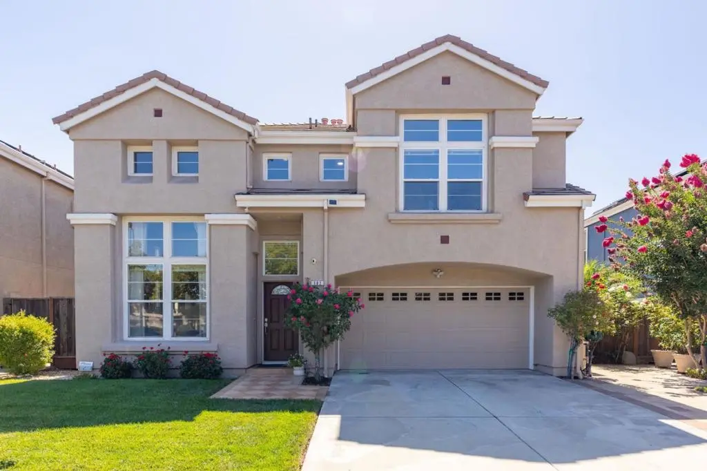 Single Family Residence for sale at 102 Triana Way, San Ramon, CA featuring 4 beds and 3 baths