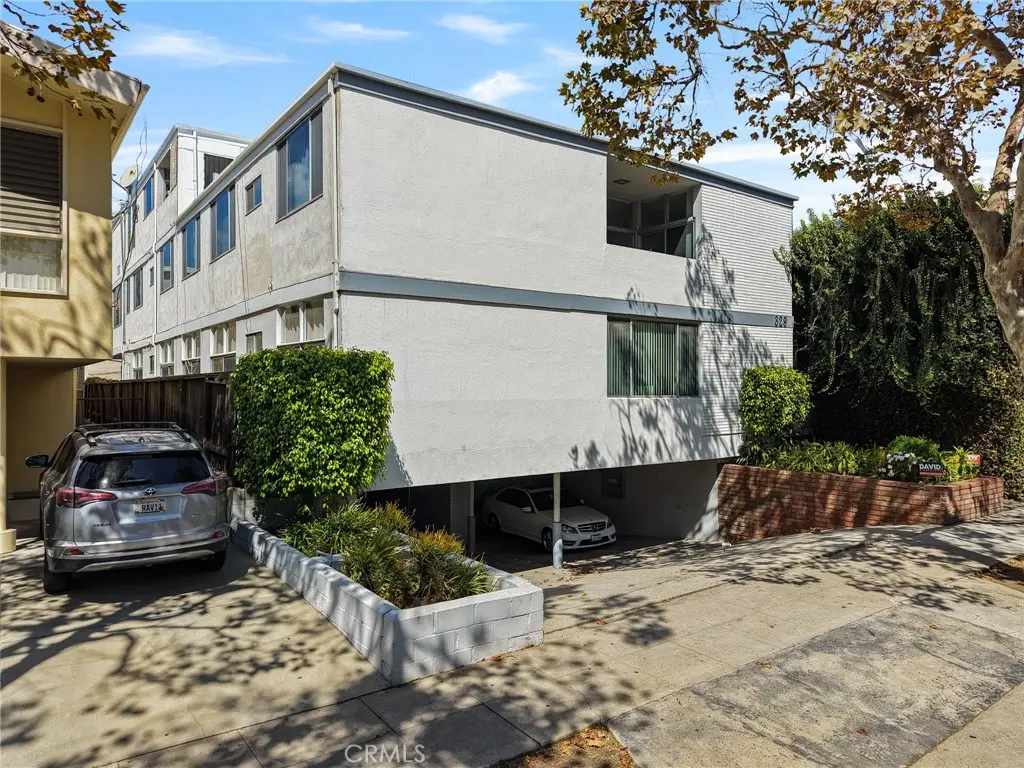 329 S Rexford Drive, Beverly Hills, CA — listing photo 1