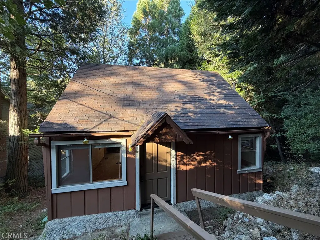 23679 Hillside, Crestline, CA — listing photo 1