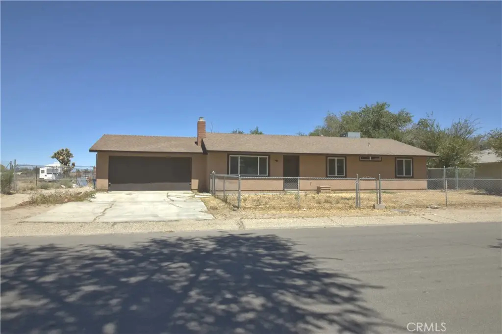 15313 Greenrock Avenue, Lake Los Angeles, CA — listing photo 1