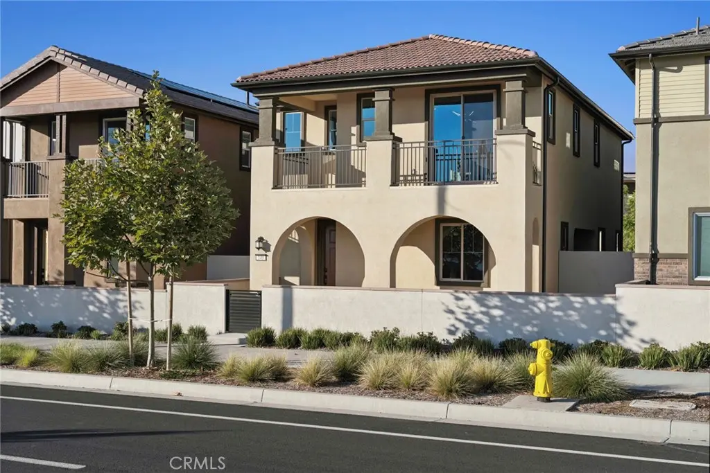 Condominium for rent at 149 Great Park Boulevard, Irvine, CA featuring 4 beds and 3 baths