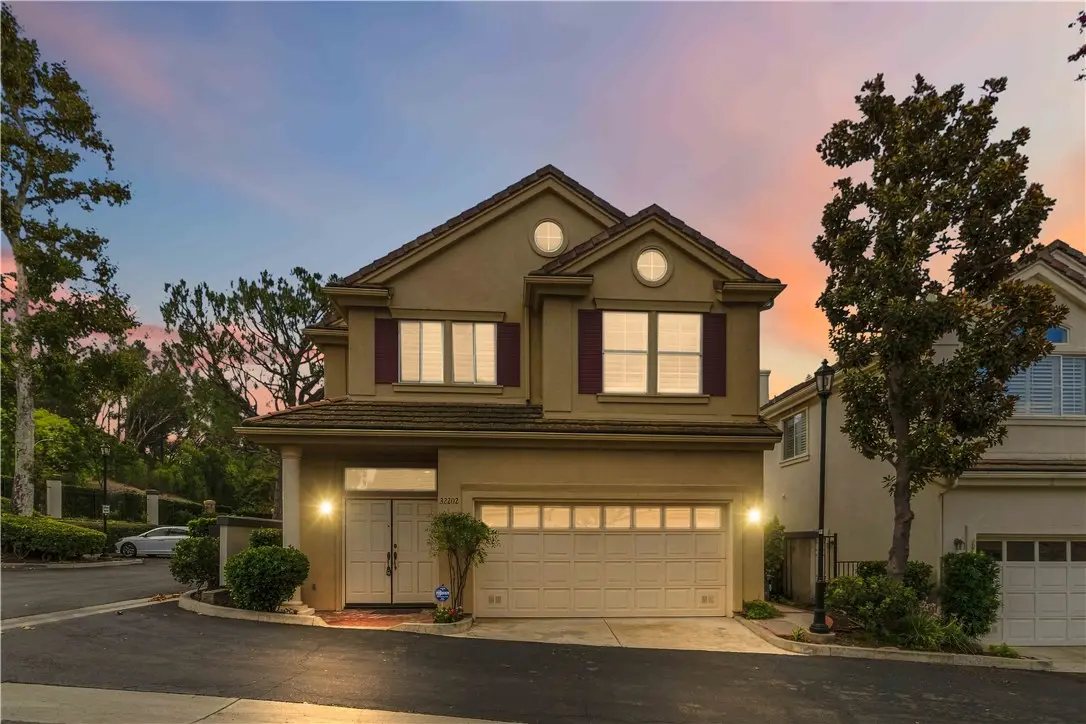 32202 Shoreview 17, Westlake Village, CA — listing photo 1