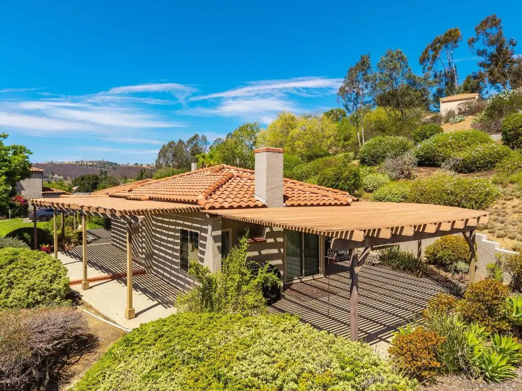 Single Family Residence for sale at 1301 Gary Lane, Escondido, CA featuring 2 beds and 2 baths